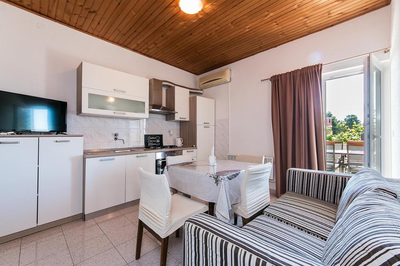 Apartment Zivogosce - Blato 1057D Εξωτερικό φωτογραφία